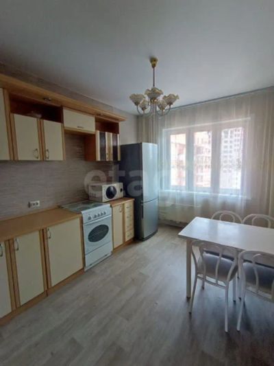 Лот: 25636965. Фото: 1. 3-комн. квартира , Красноярск... Квартиры, студии