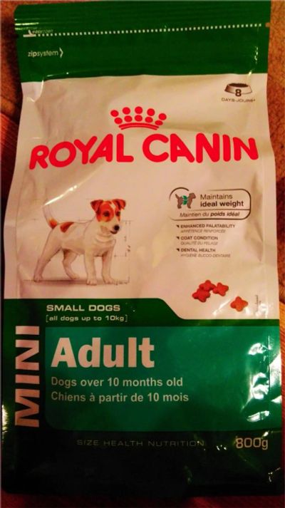Лот: 9670850. Фото: 1. Корм Royal Canin Adult small dogs... Корма