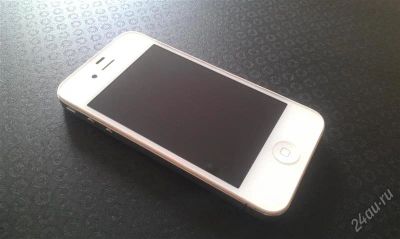 Лот: 2754249. Фото: 1. Iphone 4s 16gb белый+кожаный чехол. Смартфоны