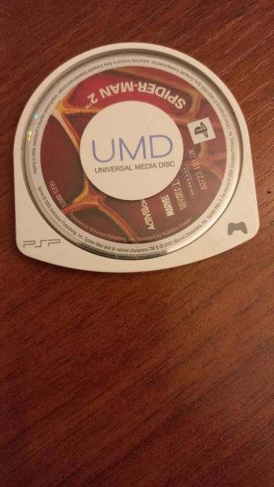 Лот: 25323493. Фото: 1. Игра Диск PSP Оригинал 2. Внешние жесткие диски