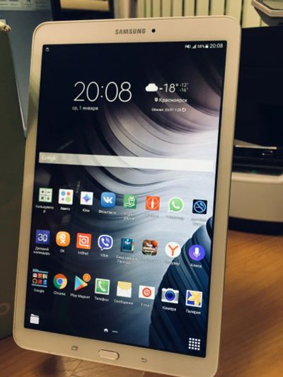 Лот: 16968514. Фото: 1. 3G планшет Samsung Galaxy Tab... Планшеты