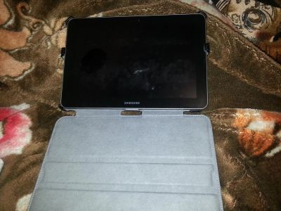 Лот: 4650761. Фото: 1. Samsung GT-P7500. Планшеты
