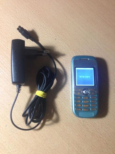 Лот: 8311241. Фото: 1. Sony Ericsson J210i. Кнопочные мобильные телефоны