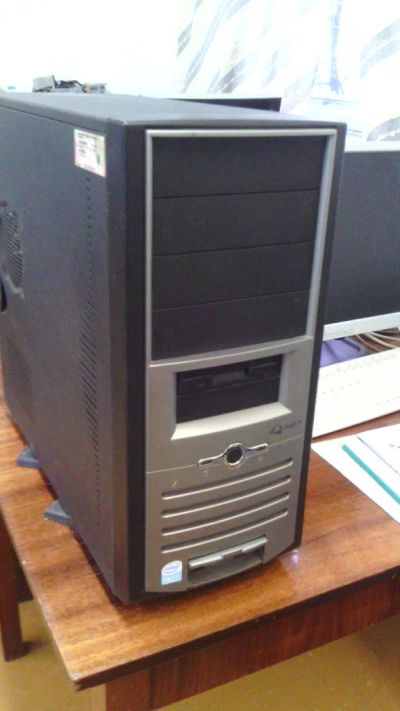 Лот: 8363616. Фото: 1. Core 2 Duo E8400/ 3.00GHz, Кэш... Компьютеры в сборе