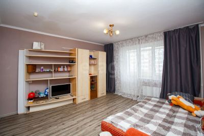 Лот: 25361352. Фото: 1. 1-комн. квартира , Красноярск... Квартиры, студии