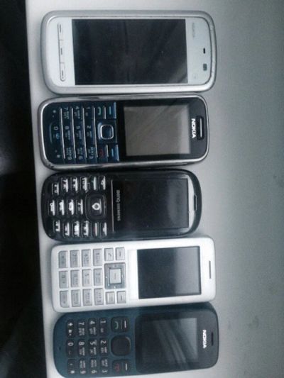 Лот: 4543815. Фото: 1. Nokia , BenQ-Siemens 1280 5228... Кнопочные мобильные телефоны