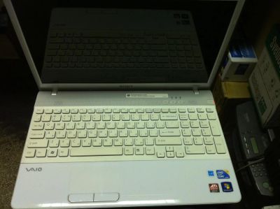 Лот: 4249909. Фото: 1. Sony VAIO VPC-EB1S1R. Ноутбуки