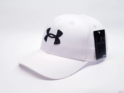 Лот: 18575568. Фото: 1. Бейсболка кепка Under Armour... Головные уборы