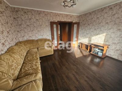 Лот: 24005510. Фото: 1. Продам 2-комн. кв. 53.6 кв.м... Квартиры, студии