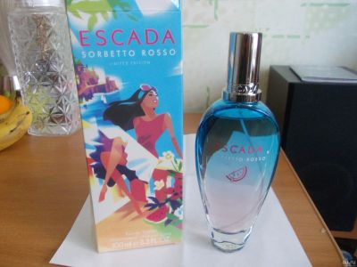 Лот: 13864031. Фото: 1. Sorbetto Rosso от Escada 100мл... Женская парфюмерия