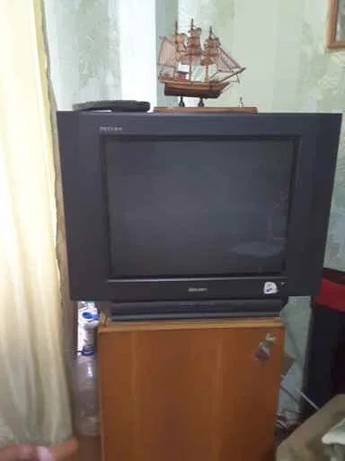 Лот: 24697840. Фото: 1. Телевизор Rolsen. Телевизоры