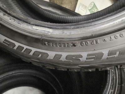 Лот: 18147827. Фото: 1. Зимняя резина Bridgestone Blizzak... Шины