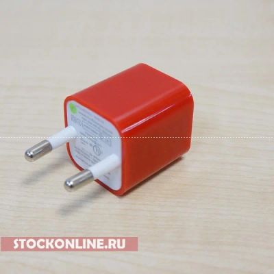 Лот: 3320310. Фото: 1. Сетевое зарядное USB устройство... Зарядные устройства, блоки питания, адаптеры сетевые для смартфонов