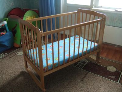 Лот: 9973923. Фото: 1. Детская кровать и матрас. Детские кровати и кроватки