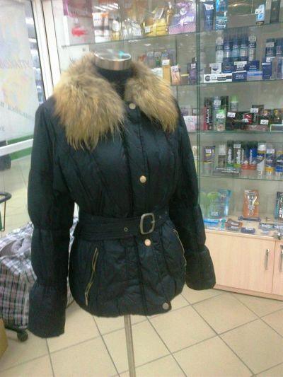 Лот: 3265996. Фото: 1. продам пуховик. Верхняя одежда