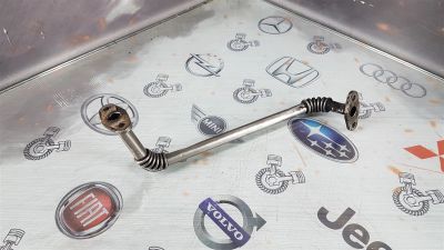 Лот: 23590166. Фото: 1. Трубка масляная Hyundai Starex... Двигатель и элементы двигателя