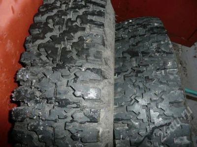 Лот: 328600. Фото: 1. 2 покрышки R13 (снежинка). Шины