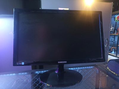 Лот: 25122870. Фото: 1. Монитор Samsung. ЖК-мониторы