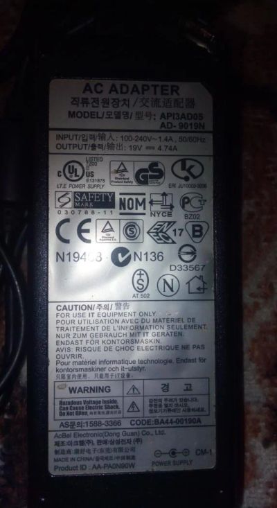 Лот: 8950871. Фото: 1. БП для ноутбуков Asus, Samsung. Корпуса, блоки питания