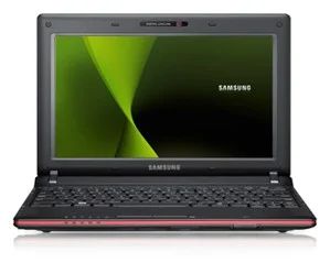 Лот: 5400715. Фото: 1. Быстрый легкий нетбук Samsung... Ноутбуки