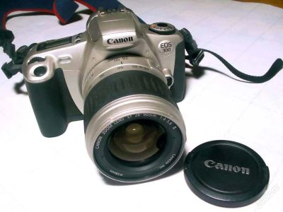 Лот: 106086. Фото: 1. Фотоаппарат Canon EOS 300 (пленочный... Плёночные компактные