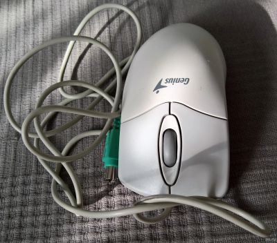 Лот: 14031951. Фото: 1. Мышь Genius шариковая ps2. Клавиатуры и мыши
