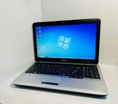 Лот: 25663599. Фото: 1. Ноутбук Samsung RV510. Клавиатуры для ноутбуков