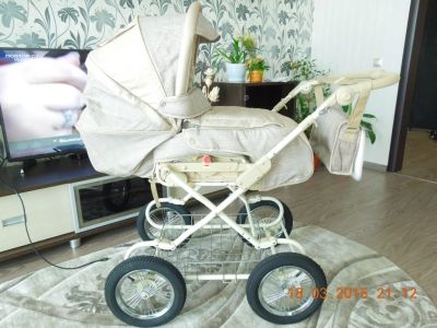 Лот: 7522435. Фото: 1. Коляска-трансформер Geoby. Коляски