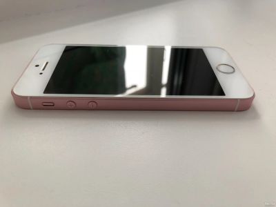 Лот: 12998912. Фото: 1. iPhone se 32gb !небольшой торг... Смартфоны