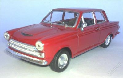 Лот: 2955271. Фото: 1. Модель автомобиля Ford Cortina... Автомоделизм