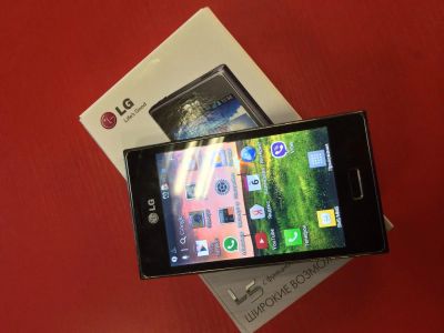 Лот: 4914579. Фото: 1. LG - E 612 торг уместен. Смартфоны
