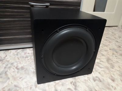 Лот: 16462379. Фото: 1. Сабвуфер REL Q201E(200w,17кг). Активные акустические системы