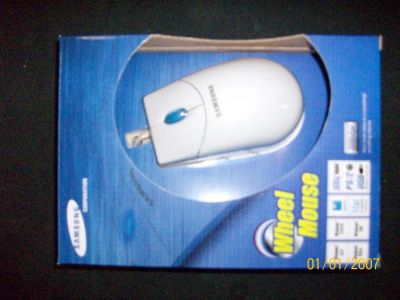 Лот: 5160489. Фото: 1. Мышка Samsung Wheel Mouse PS/2... Клавиатуры и мыши