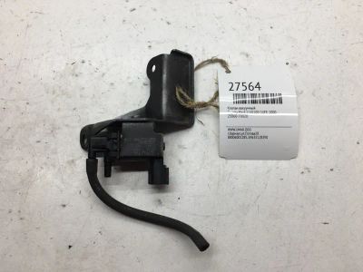 Лот: 20384013. Фото: 1. Клапан вакуумный Toyota Mark Ii... Двигатель и элементы двигателя