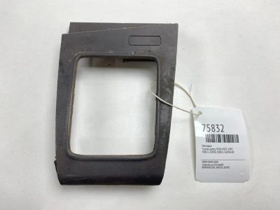 Лот: 21110910. Фото: 1. Накладка Toyota Camry 1993 5882132050... Кузов