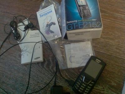 Лот: 3523216. Фото: 1. телефон самсунг на 2 симки,б.у... Кнопочные мобильные телефоны