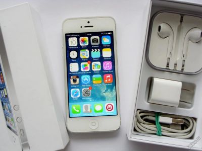 Лот: 4134121. Фото: 1. iphone 5 16g. Смартфоны