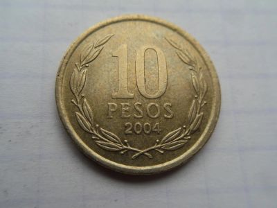 Лот: 9961470. Фото: 1. Чили 10 песо 2004. Америка