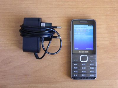 Лот: 3314849. Фото: 1. Samsung S5610 (За копейки)!!!. Смартфоны