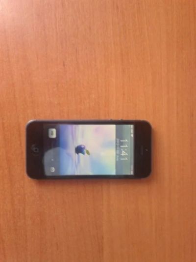 Лот: 3403903. Фото: 1. Iphone 5s [Обмен на Xbox 360 или... Смартфоны