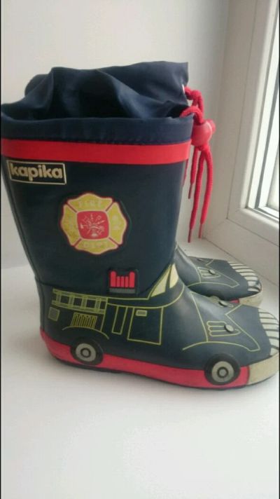Лот: 8365111. Фото: 1. Резирновые сапоги Kapika, размер... Сапоги