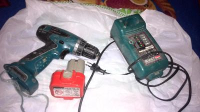 Лот: 7703489. Фото: 1. Makita -профессиональный, мощный... Электроинструмент