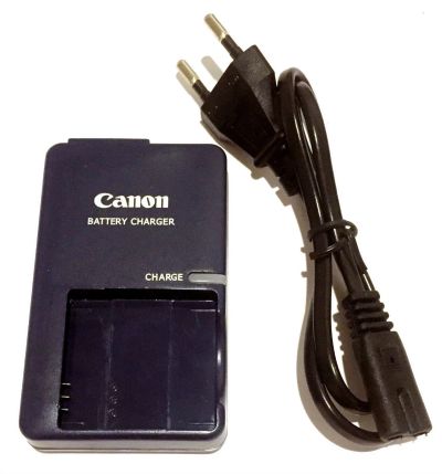 Лот: 25665041. Фото: 1. Куплю зарядное устройство Canon... Аккумуляторы, зарядные