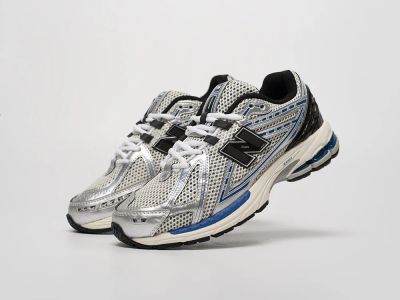 Лот: 24974803. Фото: 1. Кроссовки New Balance 1906R. Кеды, кроссовки, слипоны