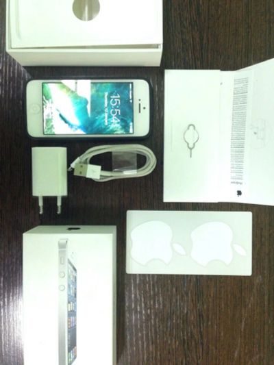 Лот: 8047425. Фото: 1. iphone 5 16Gb Внешне идеальное... Смартфоны