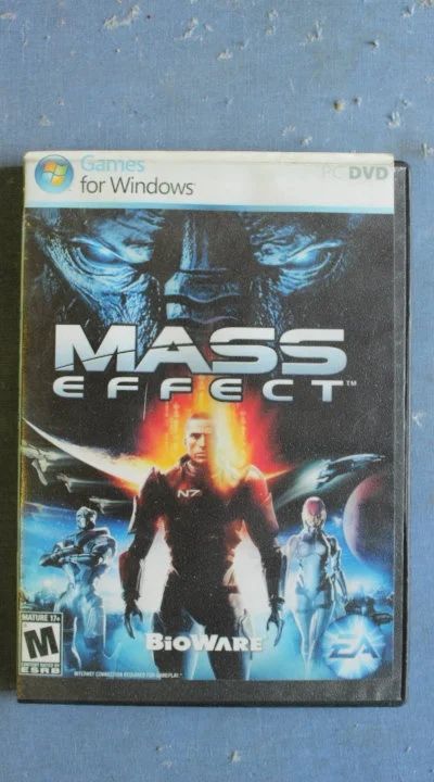 Лот: 10810156. Фото: 1. Mass effect dvd. Игры для ПК