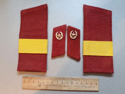 Лот: 25761021. Фото: 1. погоны+петлицы старшего сержанта... Нашивки, шевроны, погоны