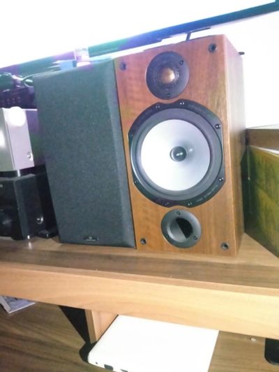 Лот: 18337221. Фото: 1. Monitor audio mr2. Пассивные акустические системы