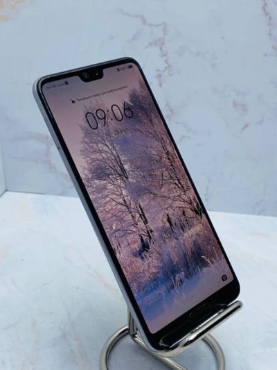 Лот: 21277310. Фото: 1. Смартфон Huawei P20 Pro 6/128... Смартфоны