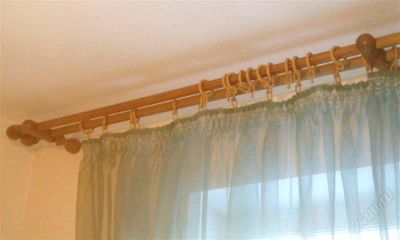 Лот: 2510447. Фото: 1. Карниз-гардина деревянная. Состояние... Шторы, тюль